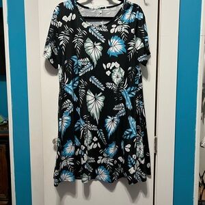Black and Blue Leaf Print Dress